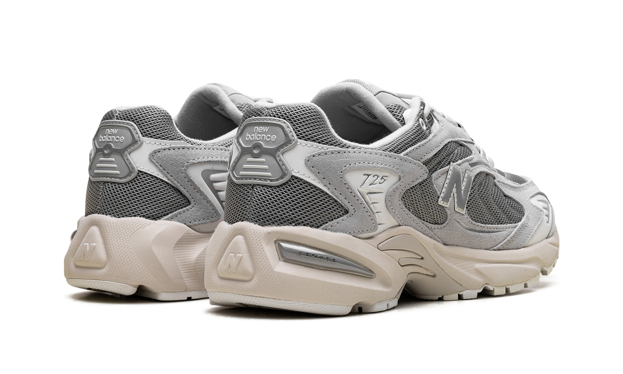 New Balance 725 "LIGHT GREY" ML725AA - Kicks crew